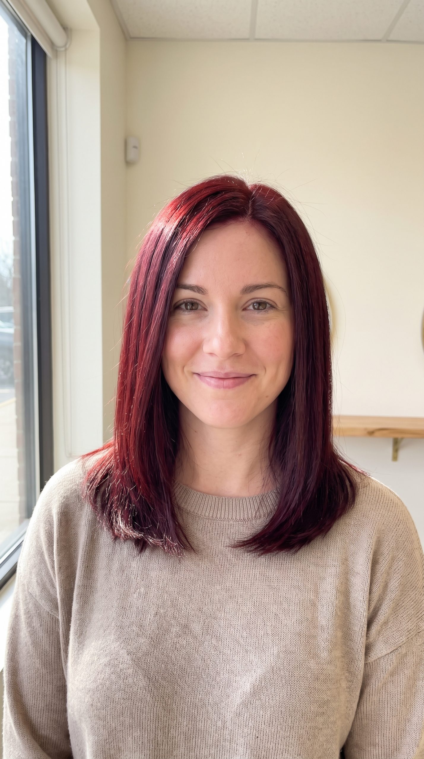 hair color preview with glossy cherry cola red hair
